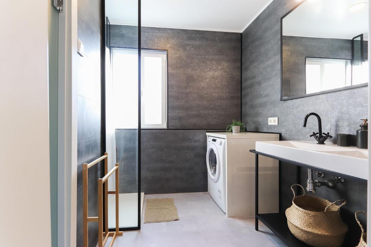 Appartamento Rato Design With Terrace By Homing Lisbona Esterno foto