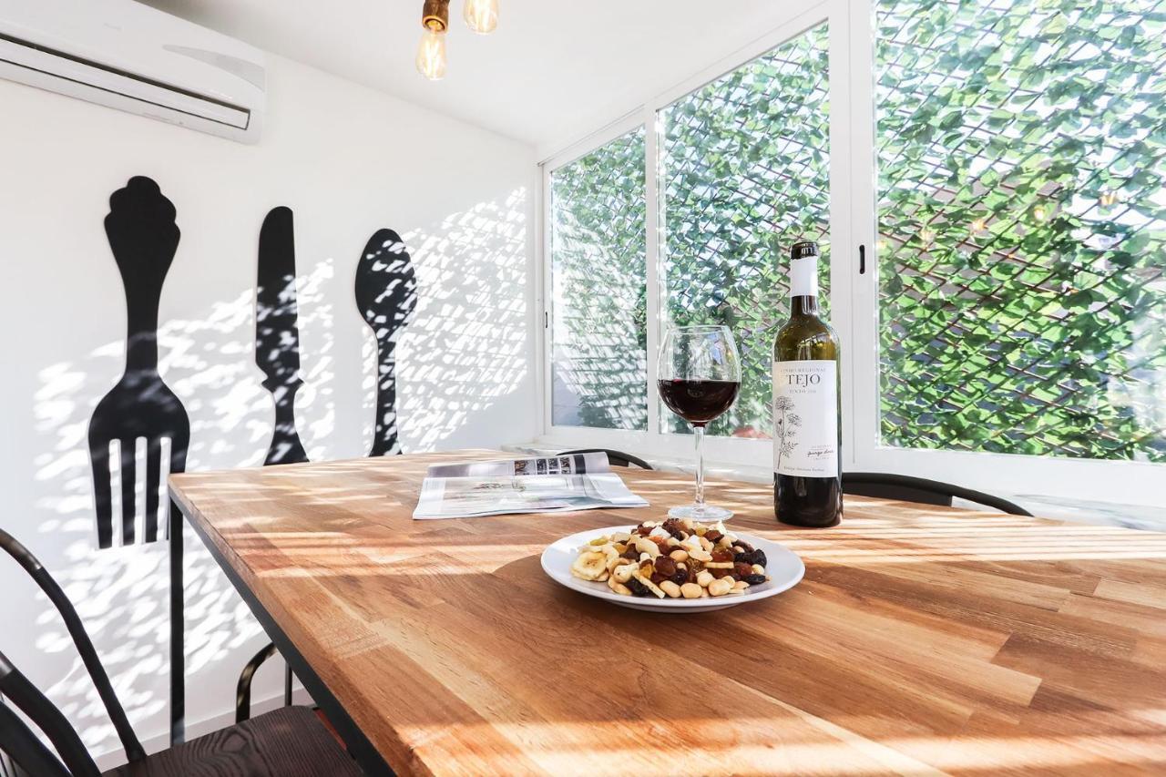Appartamento Rato Design With Terrace By Homing Lisbona Esterno foto