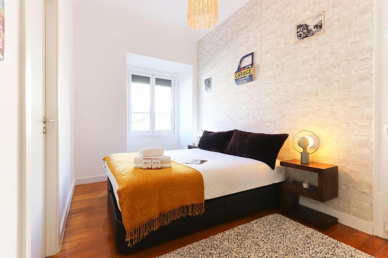 Appartamento Rato Design With Terrace By Homing Lisbona Esterno foto
