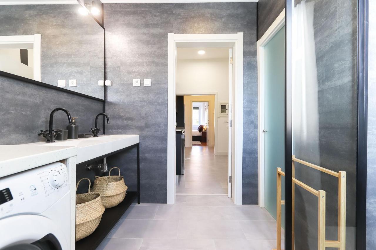 Appartamento Rato Design With Terrace By Homing Lisbona Esterno foto